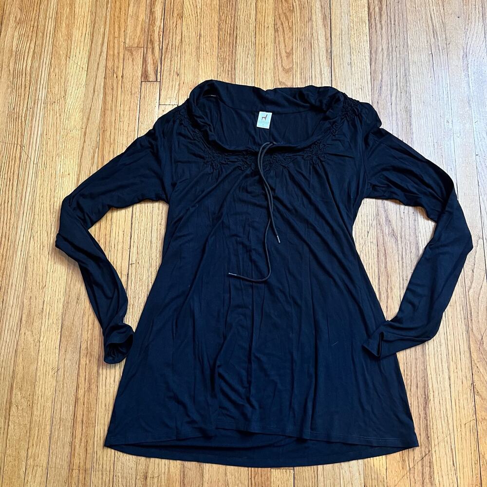 Peruvian Connection Shirt Womens Medium Black   long Sleeve